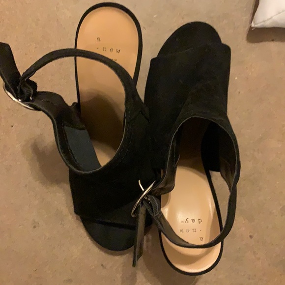 Open toe wedges - Picture 5 of 6